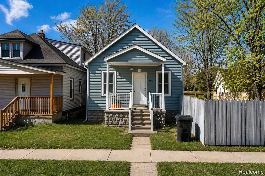 2415 Mclean Street Detroit City MI 48212