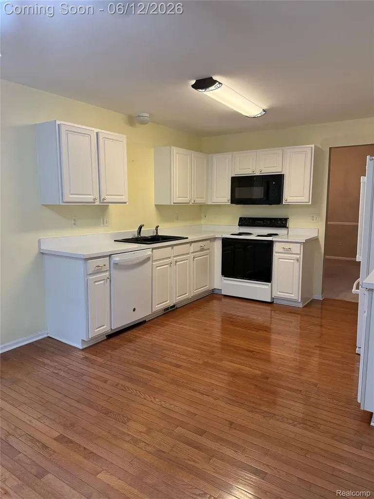 3721 Knightbridge Circle Sterling Heights City MI 48314