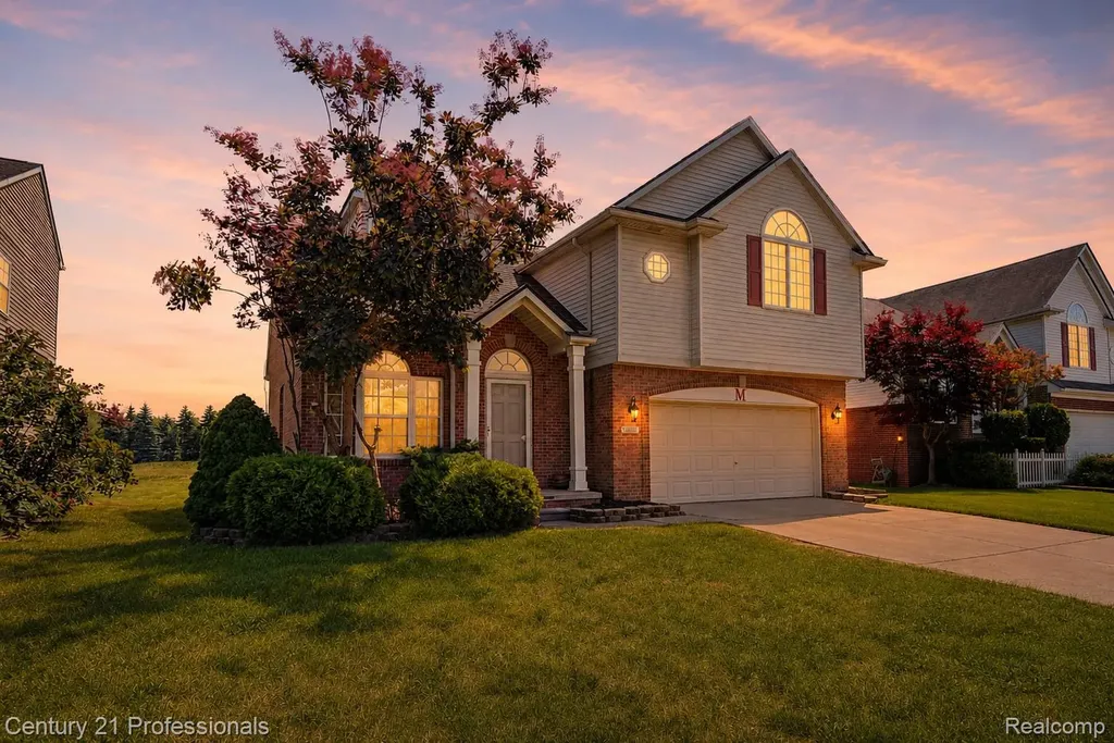 1989 Golfview Lane Westland City MI 48186