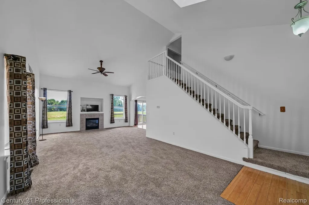 1989 Golfview Lane Westland City MI 48186