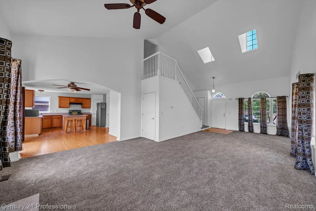 1989 Golfview Lane Westland City MI 48186