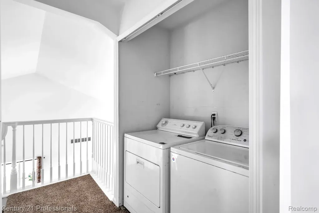 1989 Golfview Lane Westland City MI 48186