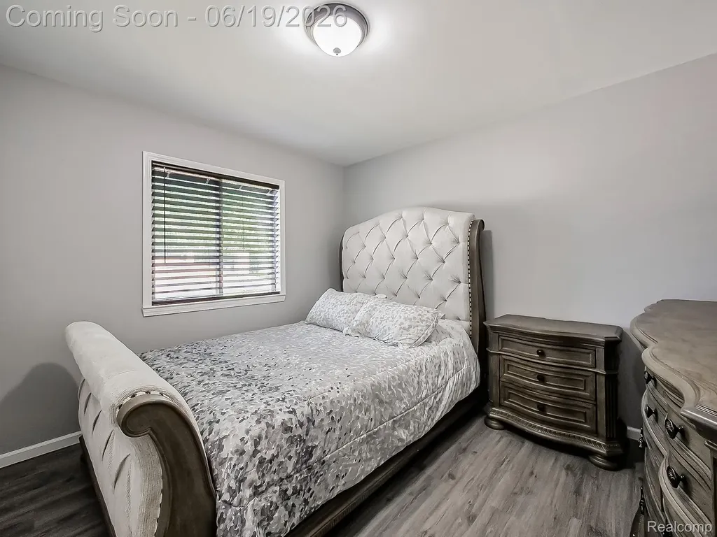27051 Demrick Street Roseville City MI 48066
