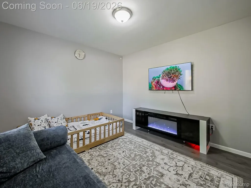 27051 Demrick Street Roseville City MI 48066
