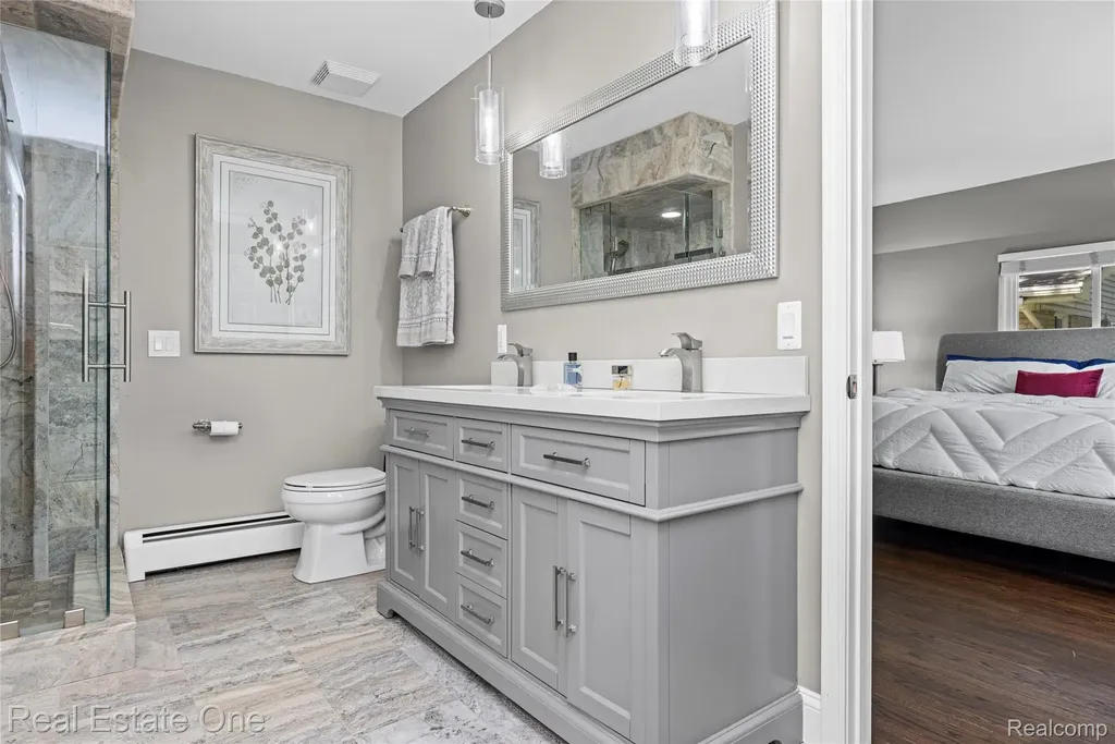 28330 E Blom Drive Harrison Charter Township MI 48045