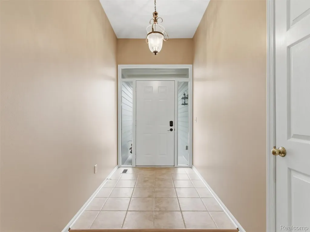 12311 Water Greens Court Fenton Charter Township MI 48430