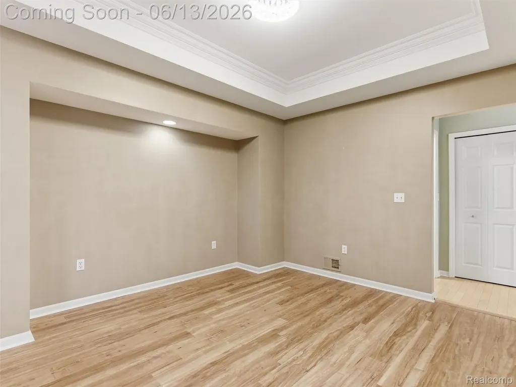 12311 Water Greens Court Fenton Charter Township MI 48430