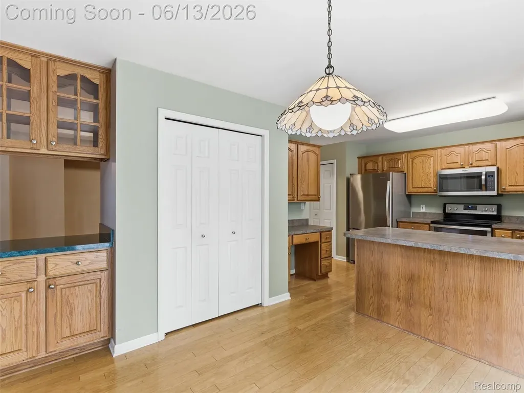 12311 Water Greens Court Fenton Charter Township MI 48430