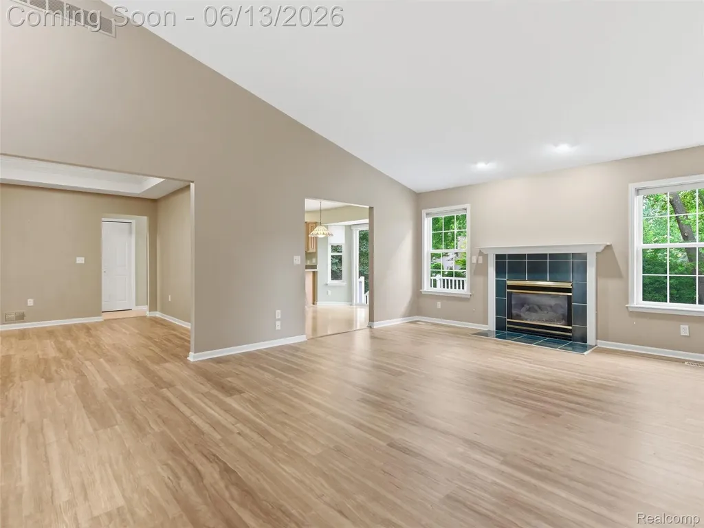 12311 Water Greens Court Fenton Charter Township MI 48430