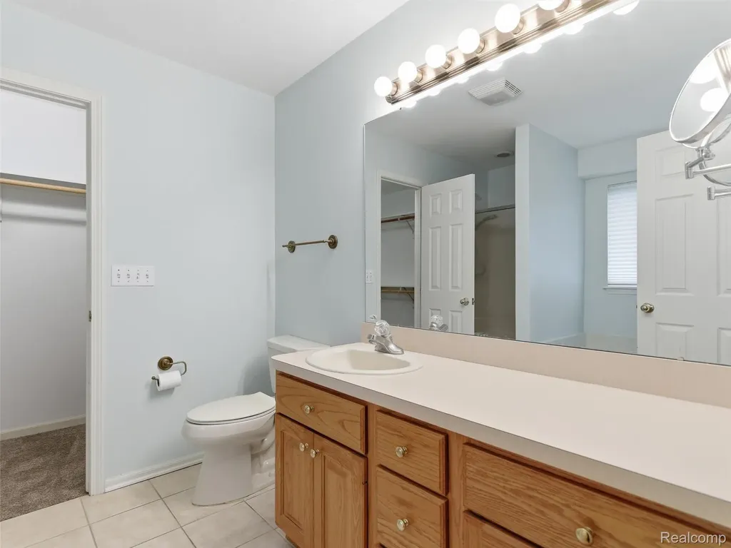 12311 Water Greens Court Fenton Charter Township MI 48430