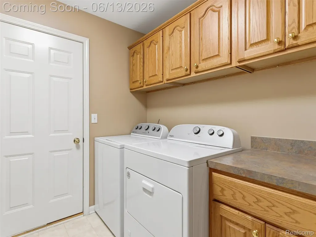 12311 Water Greens Court Fenton Charter Township MI 48430