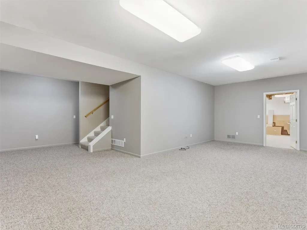 12311 Water Greens Court Fenton Charter Township MI 48430