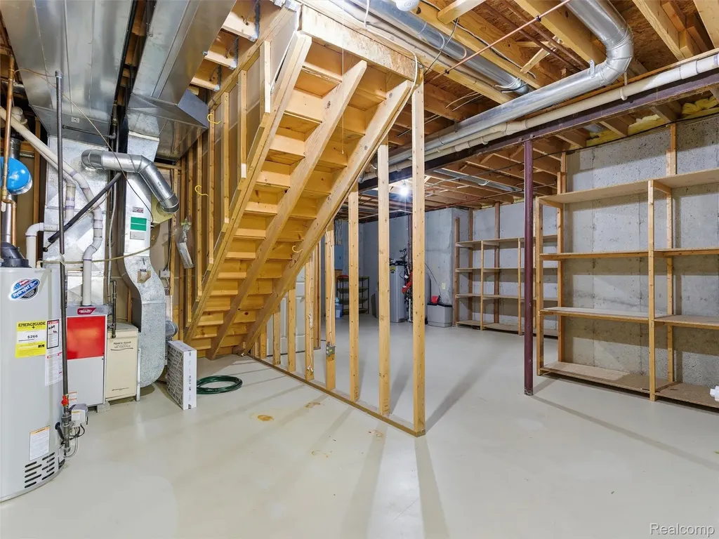 12311 Water Greens Court Fenton Charter Township MI 48430