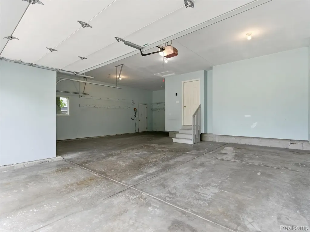 12311 Water Greens Court Fenton Charter Township MI 48430