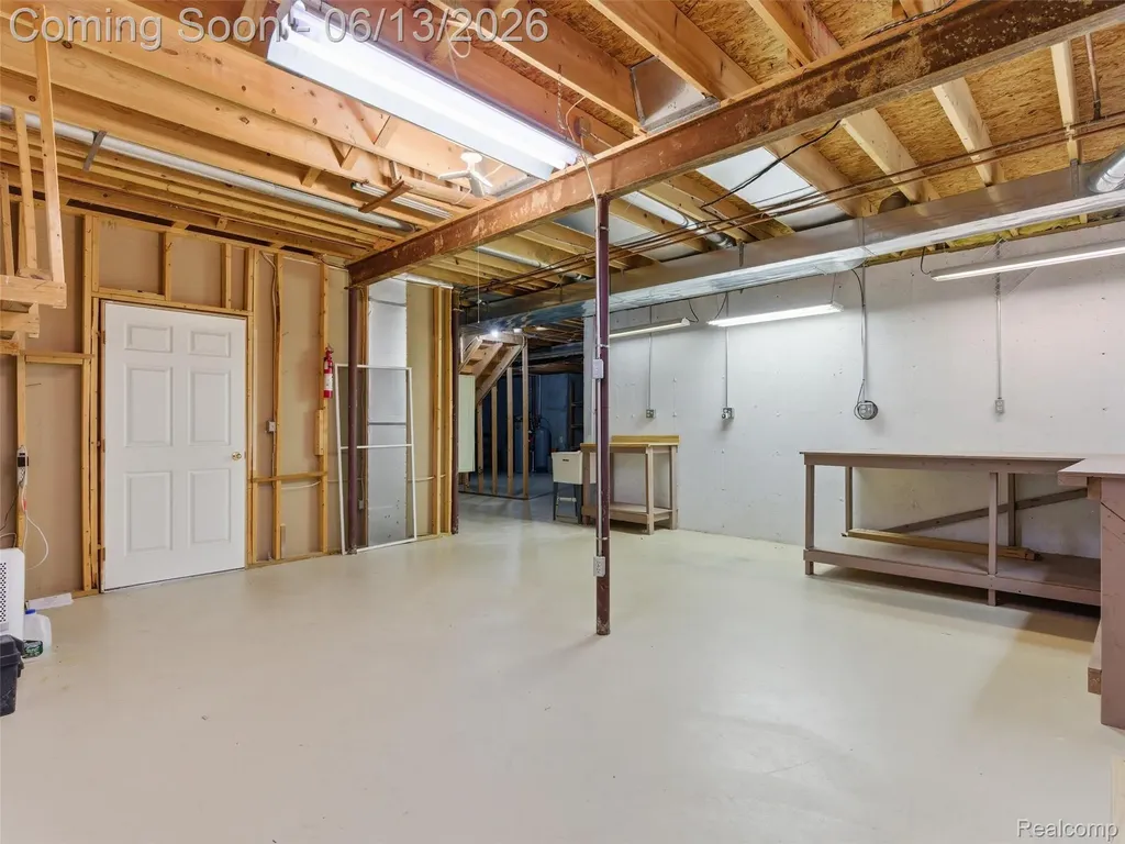 12311 Water Greens Court Fenton Charter Township MI 48430