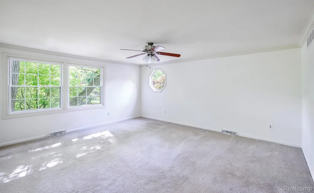 4269 N Willoway Estates Court Bloomfield Hills City MI 48302