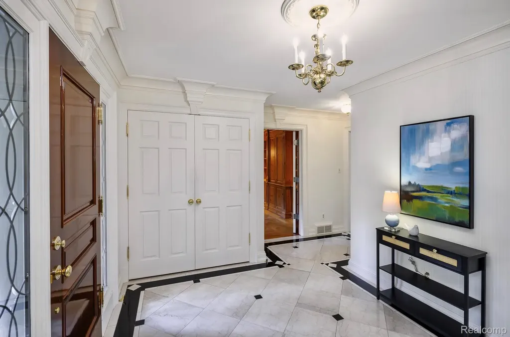 4269 N Willoway Estates Court Bloomfield Hills City MI 48302