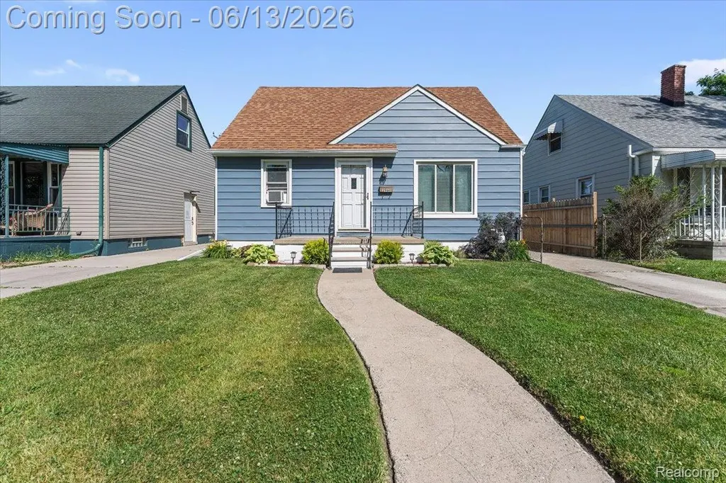 2960 Bailey Avenue Lincoln Park City MI 48146