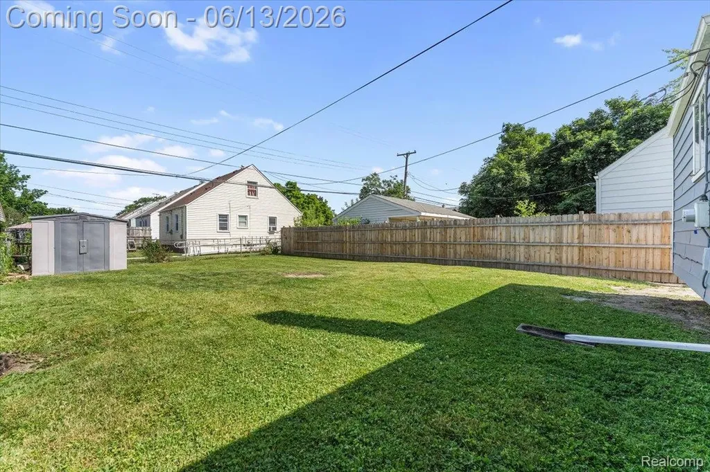 2960 Bailey Avenue Lincoln Park City MI 48146