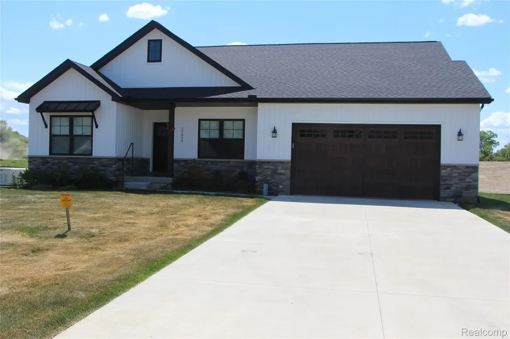 12824 Ivy Lane Fenton Charter Township MI 48451