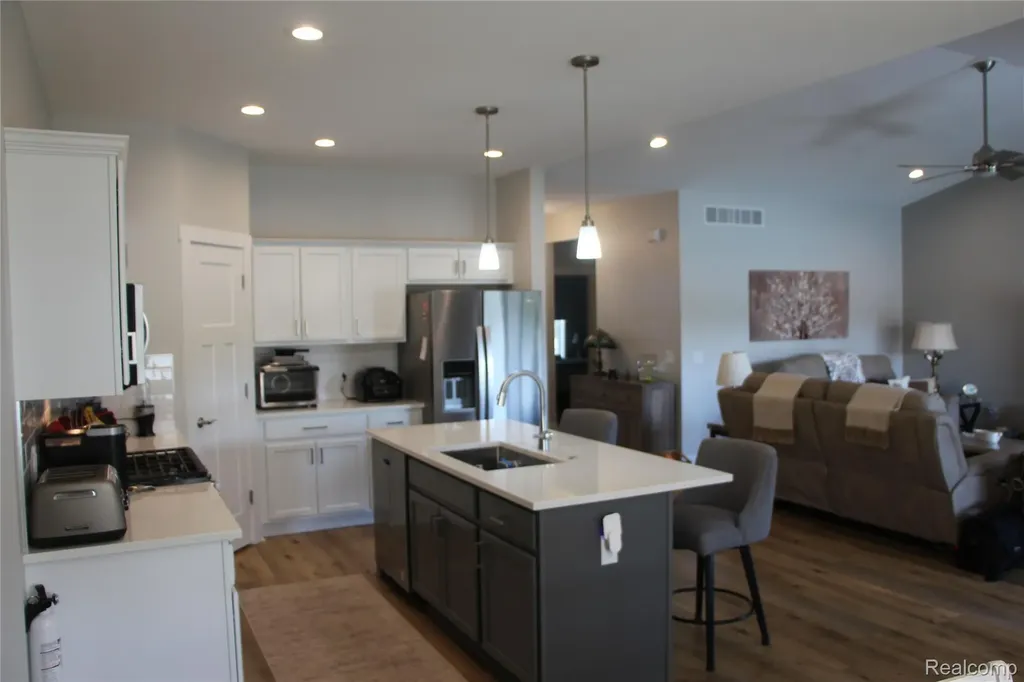 12824 Ivy Lane Fenton Charter Township MI 48451
