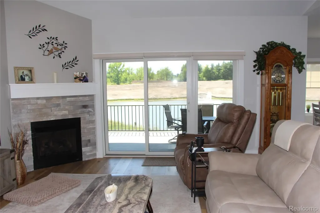 12824 Ivy Lane Fenton Charter Township MI 48451