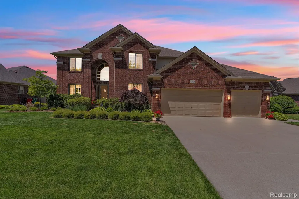 55477 Snead Drive Macomb Township MI 48042