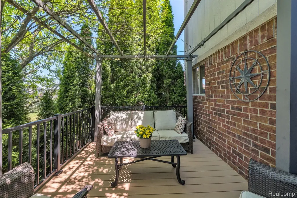 55477 Snead Drive Macomb Township MI 48042