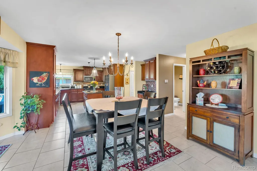 55477 Snead Drive Macomb Township MI 48042