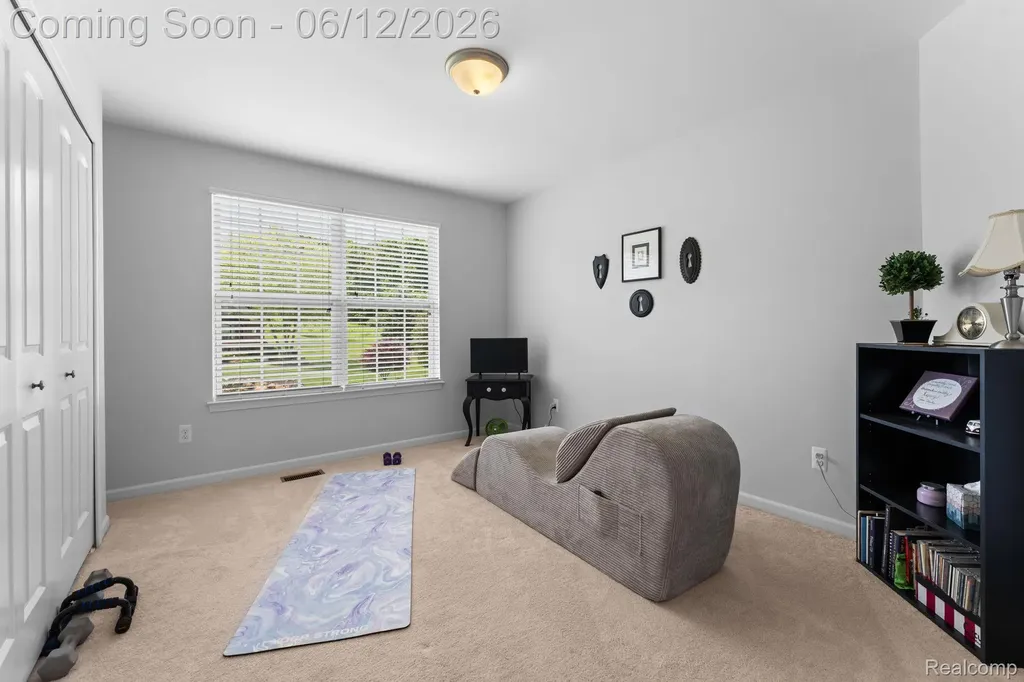 613 Olivia Drive Milford Charter Township MI 48381