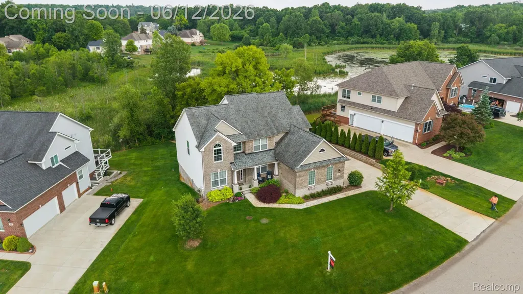 613 Olivia Drive Milford Charter Township MI 48381