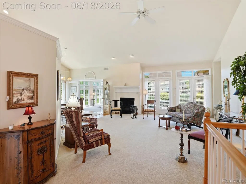 59759 Glacier Ridge N Washington Township MI 48094