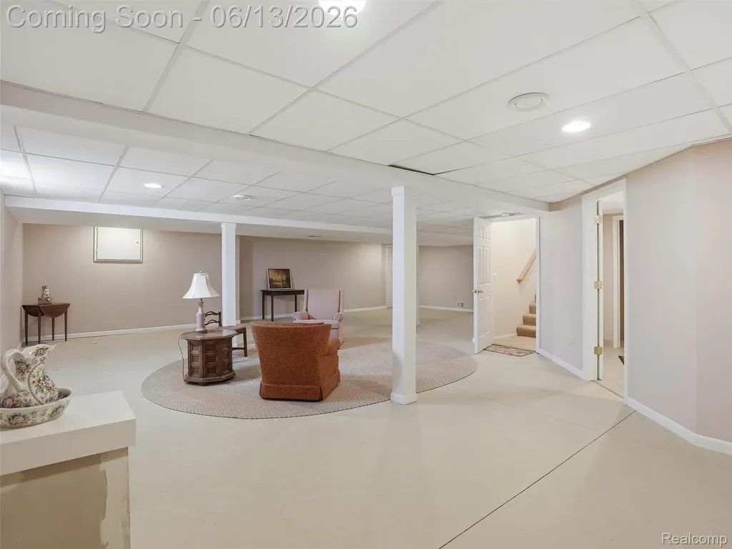 59759 Glacier Ridge N Washington Township MI 48094