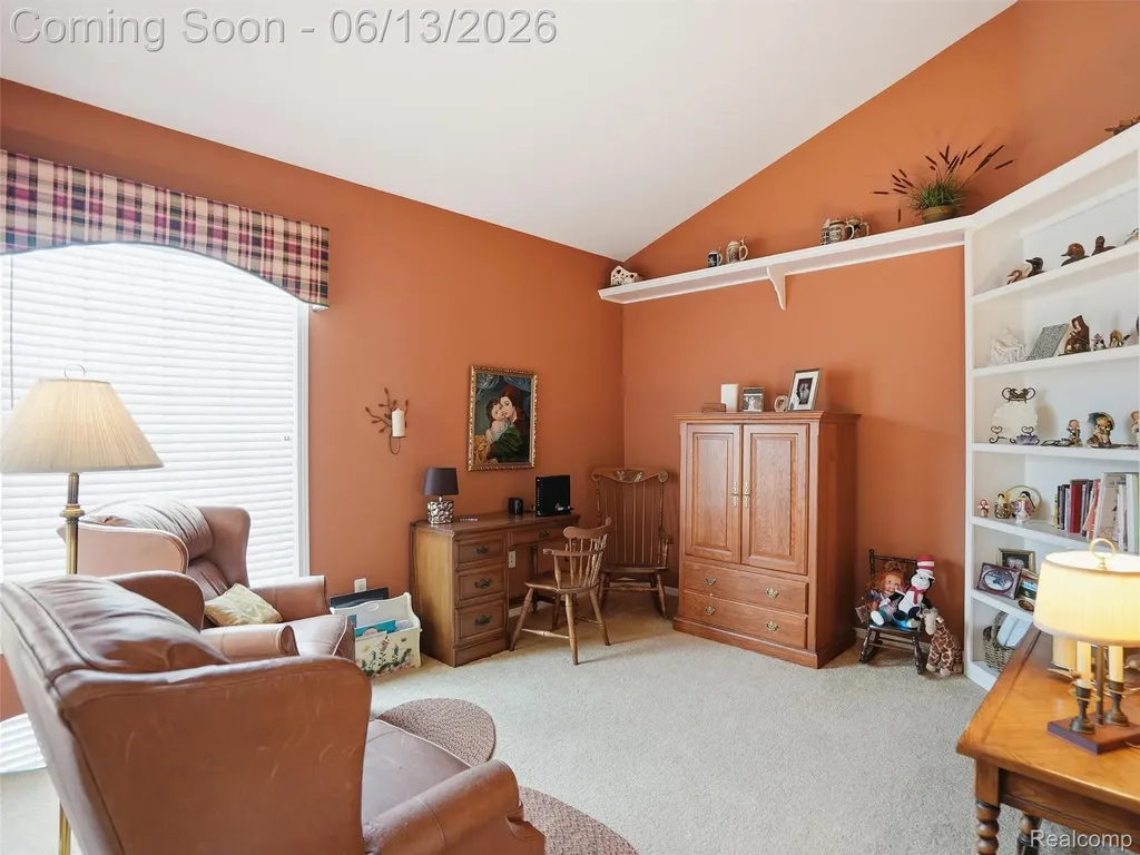 59759 Glacier Ridge N Washington Township MI 48094
