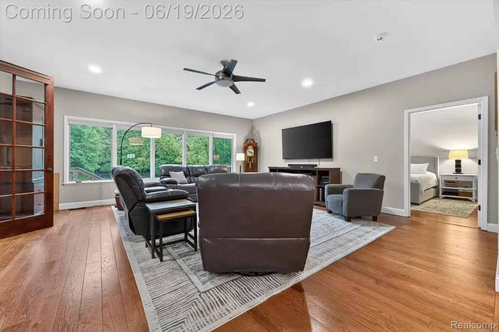 9259 Silverside Green Oak Township MI 48178