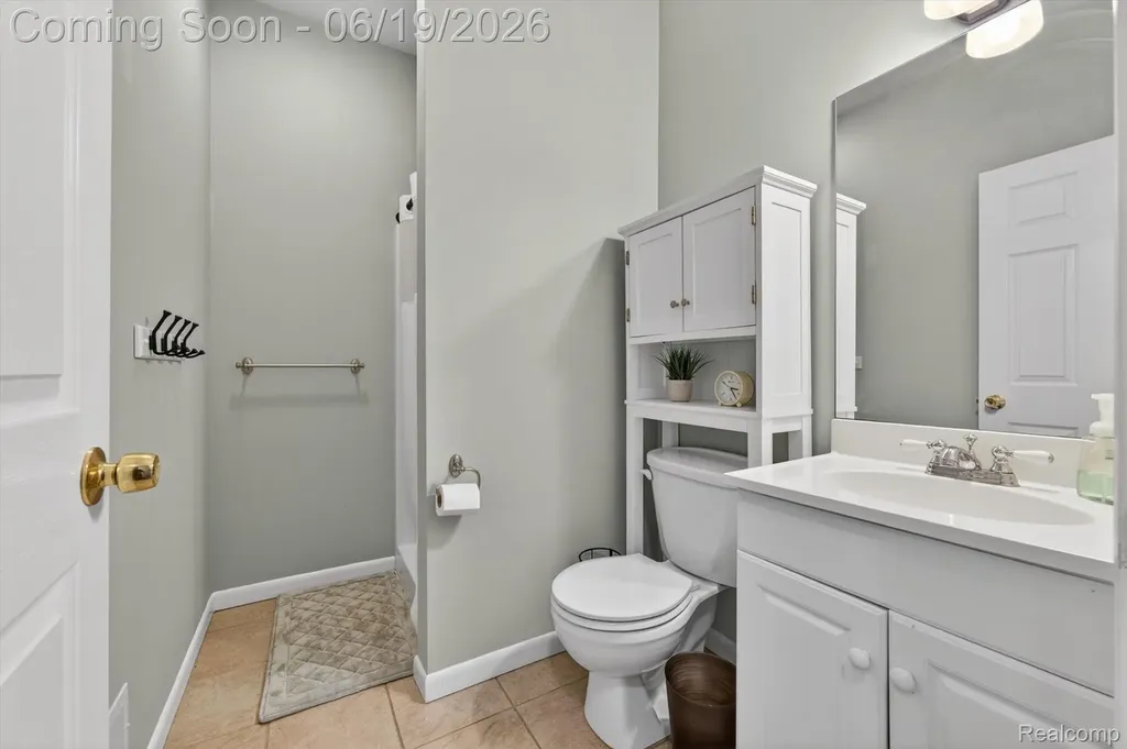 9259 Silverside Green Oak Township MI 48178