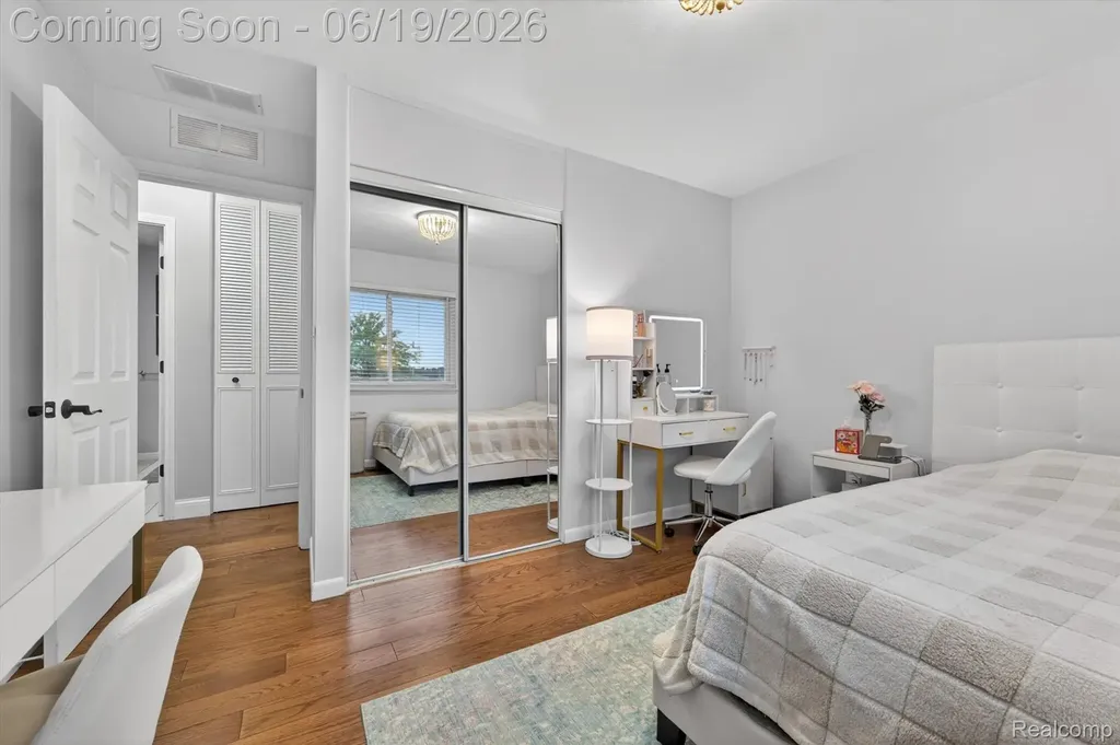 9259 Silverside Green Oak Township MI 48178