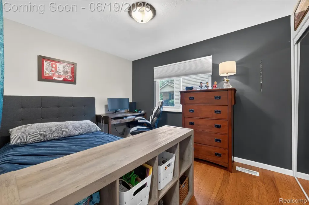 9259 Silverside Green Oak Township MI 48178