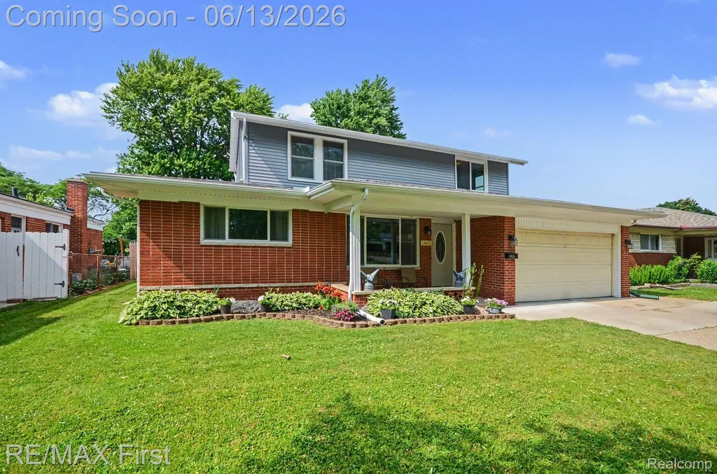 13455 Darryl Drive Warren City MI 48088