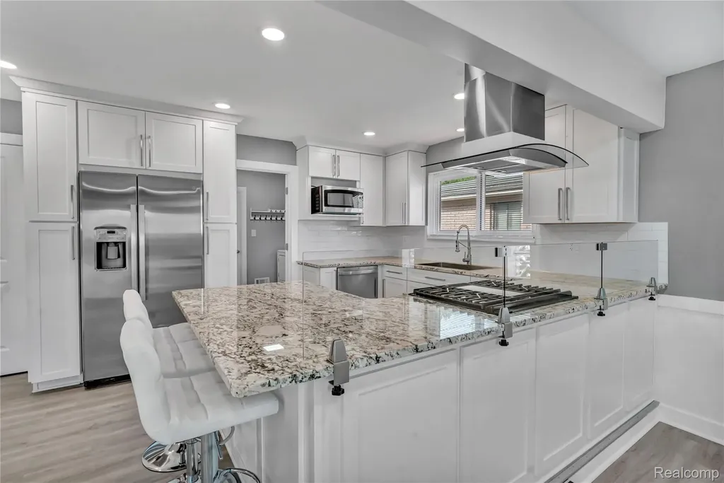 13612 Canterbury Drive Sterling Heights City MI 48312