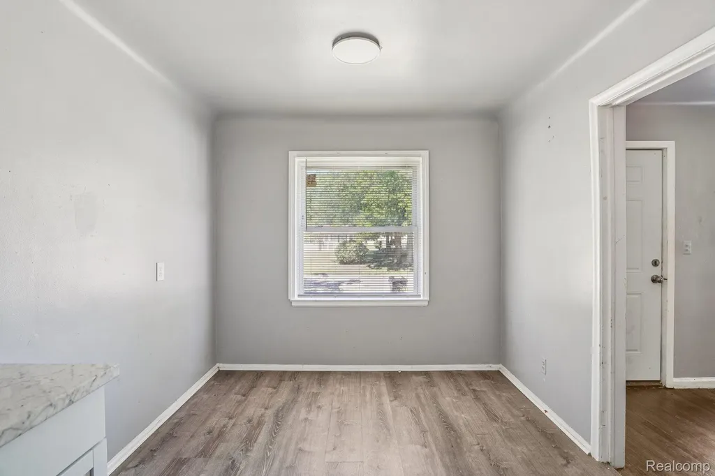 6526 Heyden Street Detroit City MI 48228