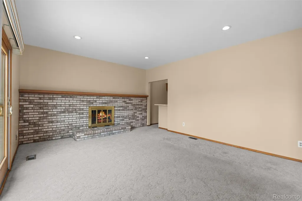 4210 Wingate Drive Sterling Heights City MI 48310