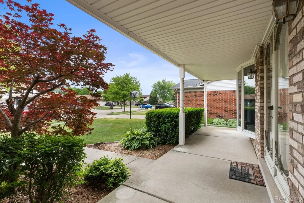 4210 Wingate Drive Sterling Heights City MI 48310