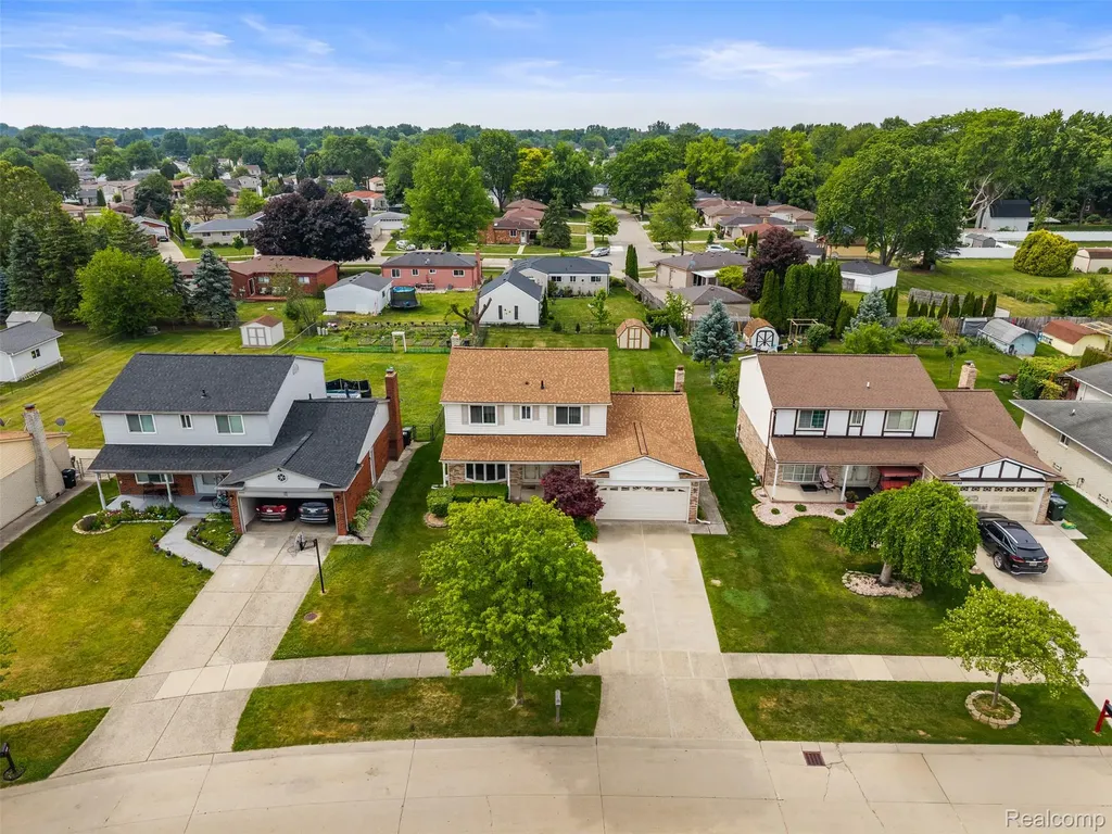 4210 Wingate Drive Sterling Heights City MI 48310