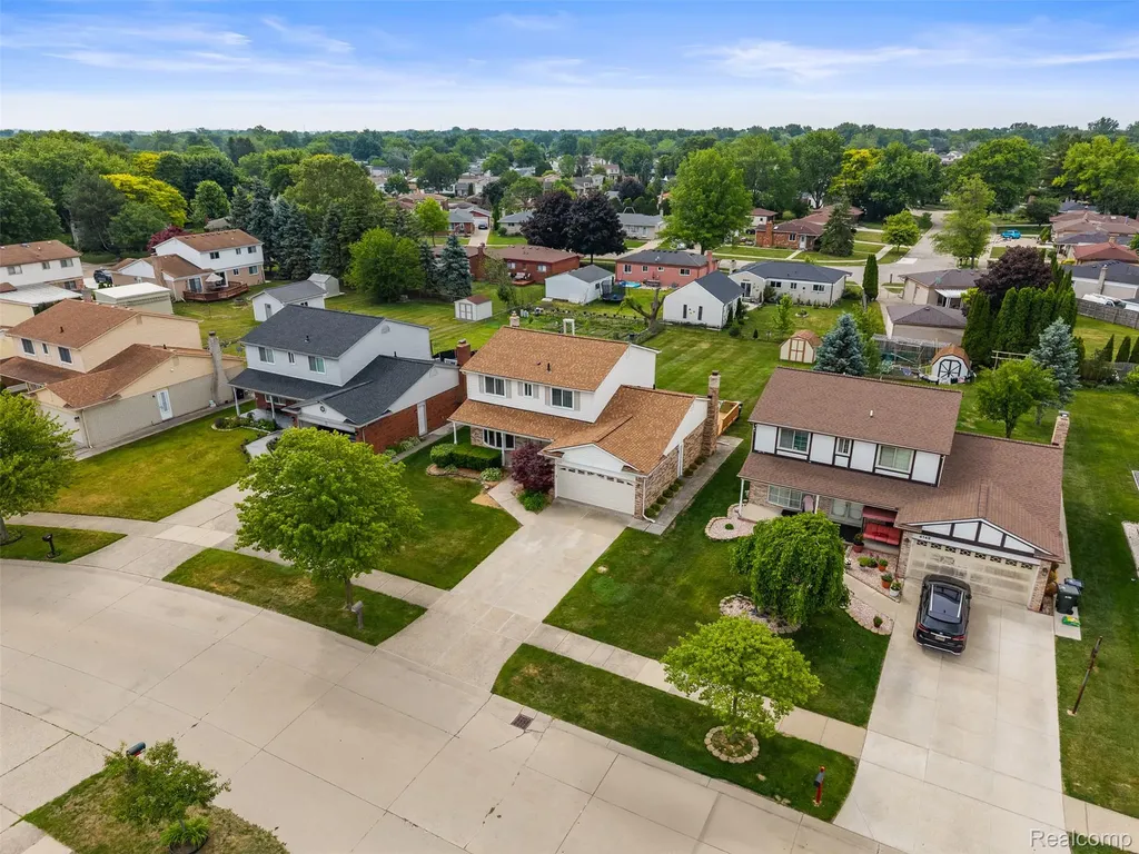 4210 Wingate Drive Sterling Heights City MI 48310