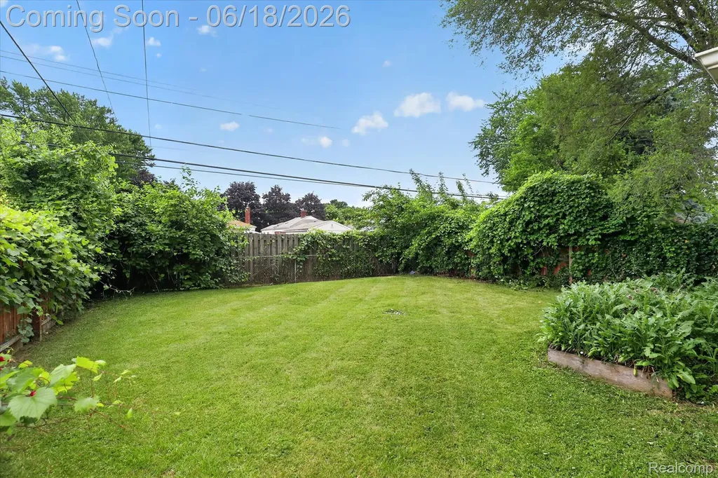 15861 Anne Avenue Allen Park City MI 48101