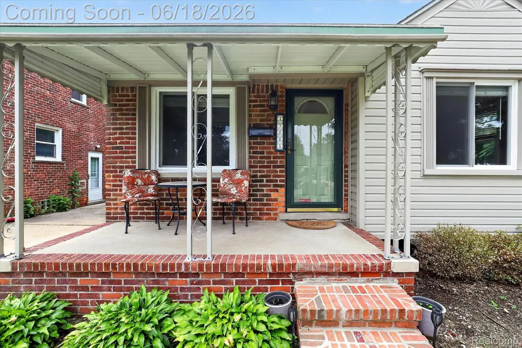 15861 Anne Avenue Allen Park City MI 48101