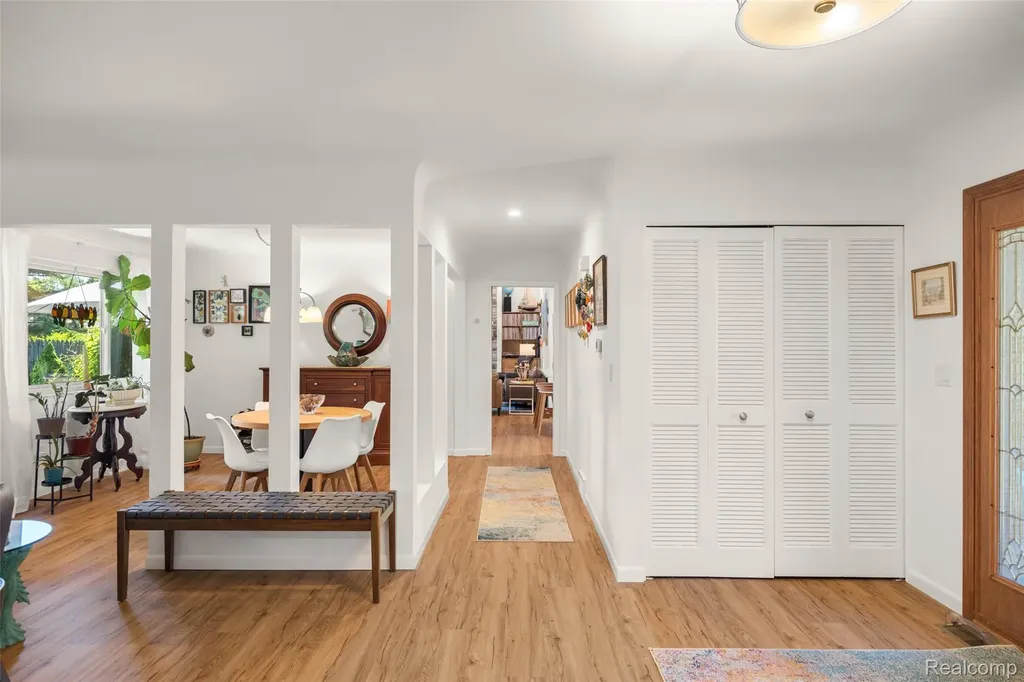 44134 Harmony Lane Van Buren Charter Township MI 48111
