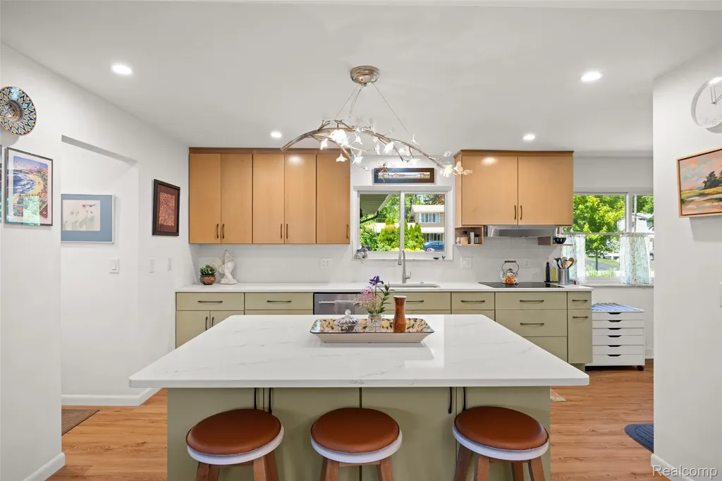 44134 Harmony Lane Van Buren Charter Township MI 48111