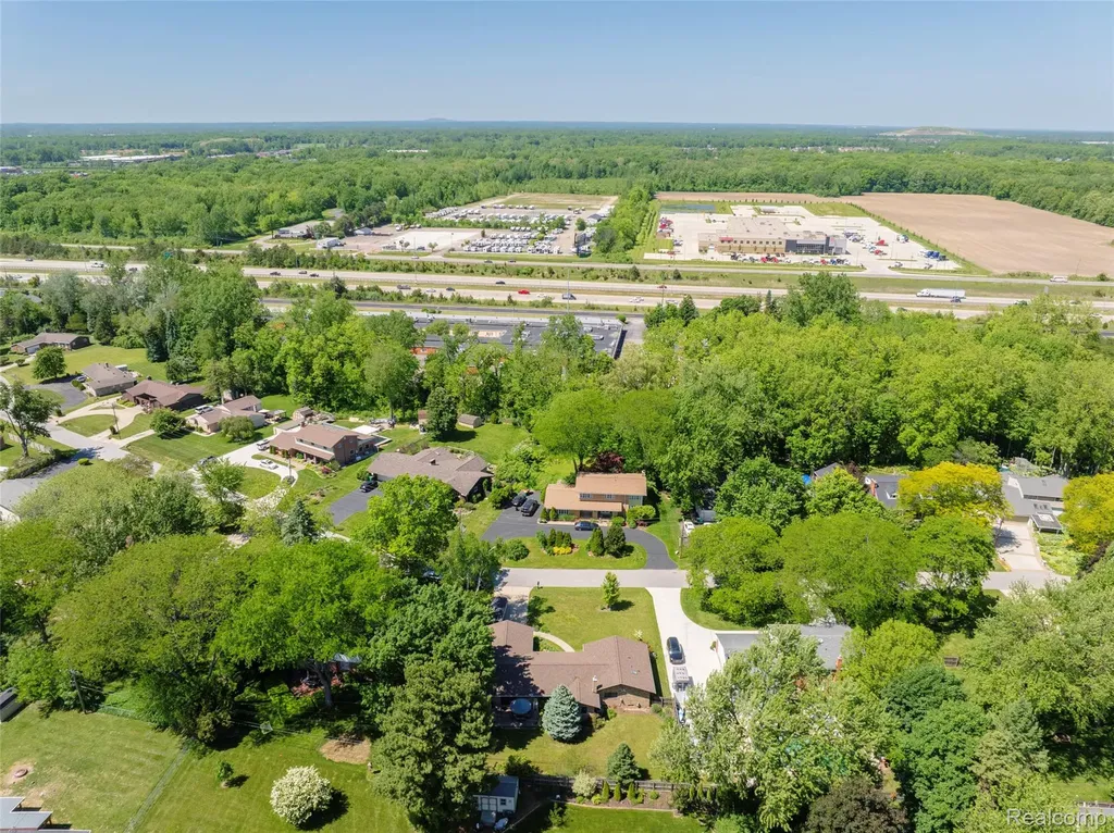 44134 Harmony Lane Van Buren Charter Township MI 48111